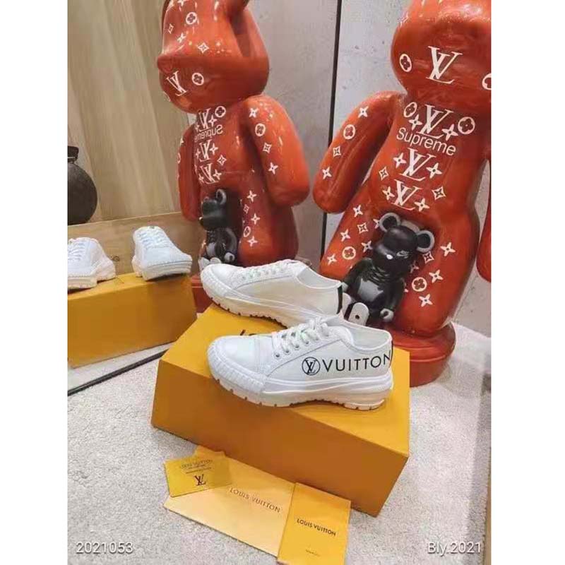 Louis Vuitton LV Unisex LV Squad Sneaker White Canvas and Calf Leather