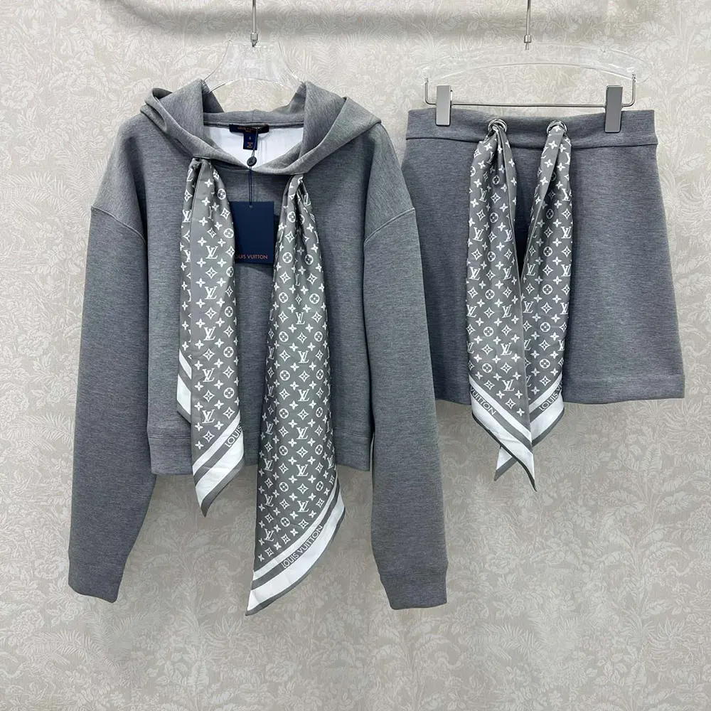Louis Vuitton Women Cropped Monogram Scarf Hoodie 1AIR63
