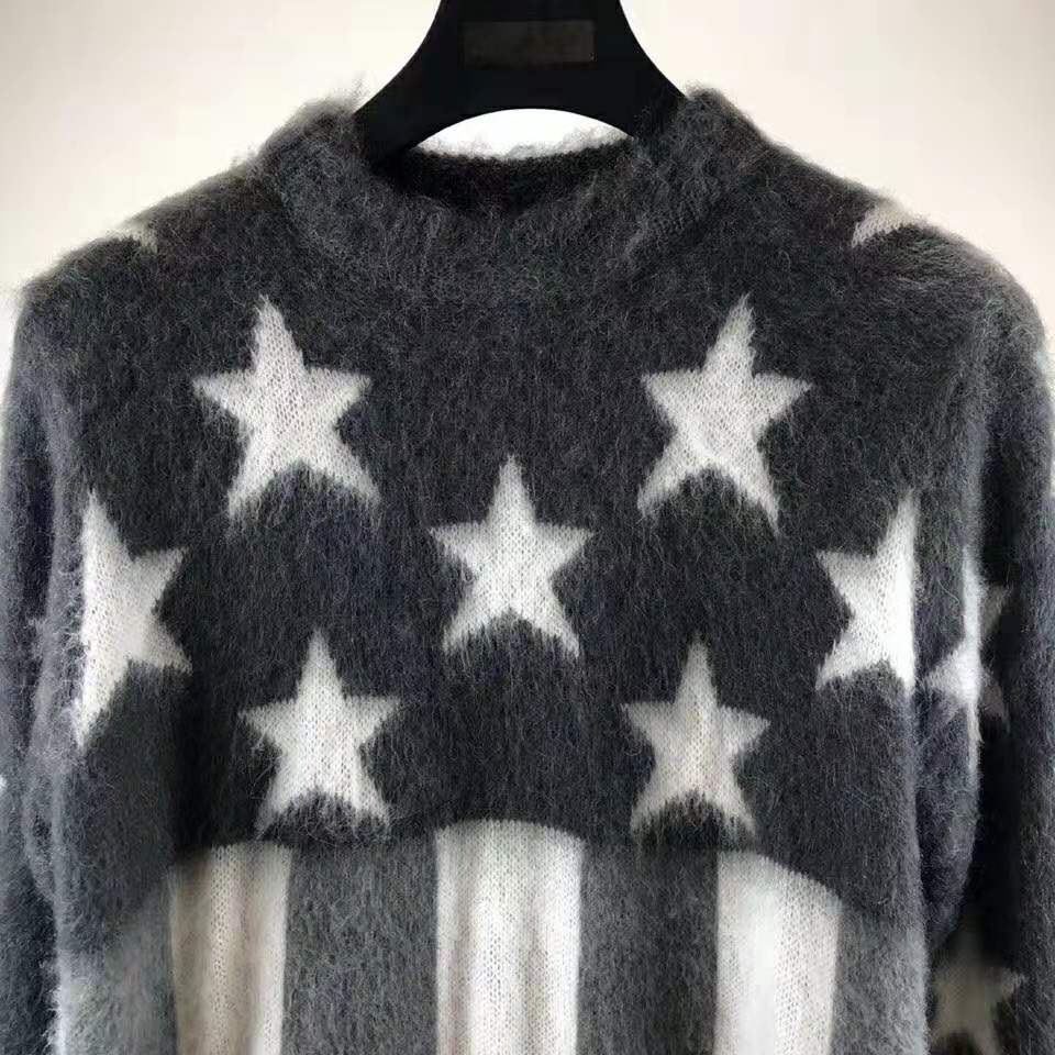 Louis Vuitton LV Women USA Flag Mohair Jacquard Crewneck Sweater-Grey