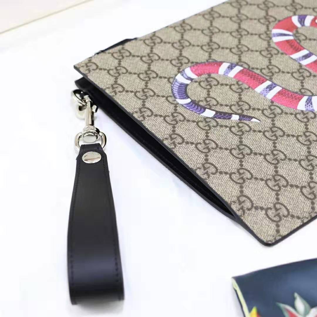 Gucci GG Men Gucci Bestiary Pouch with Kingsnake in Beige/Ebony GG Supreme Canvas