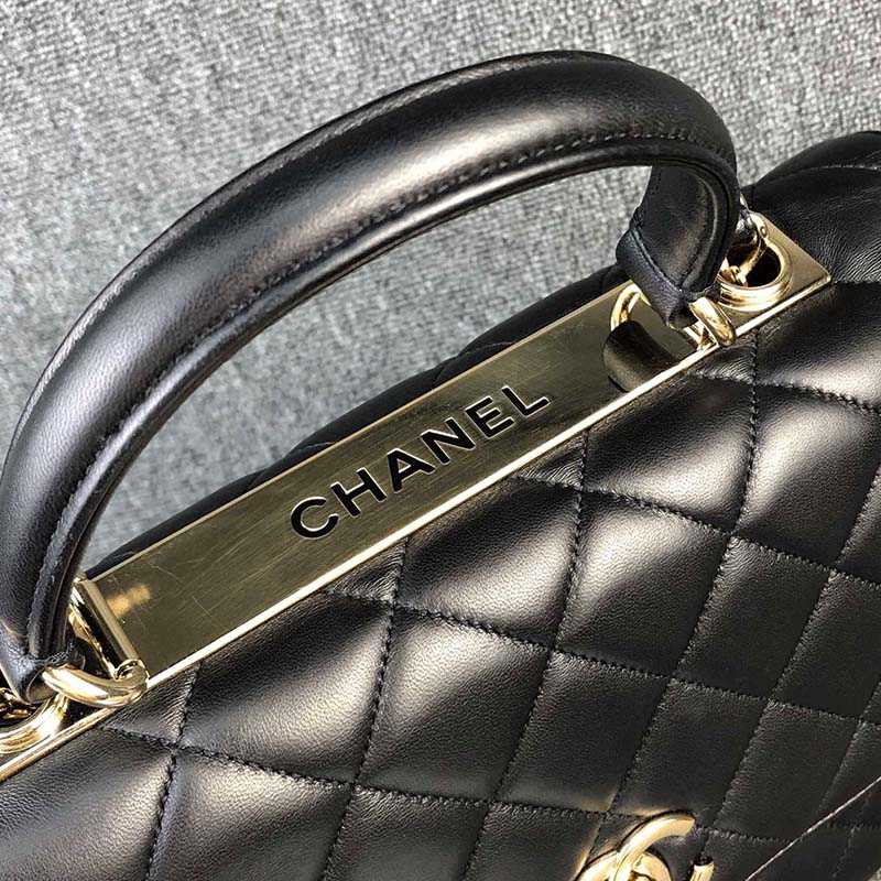 Chanel Women Kelly Flap Bag in Goatskin Leather-Black