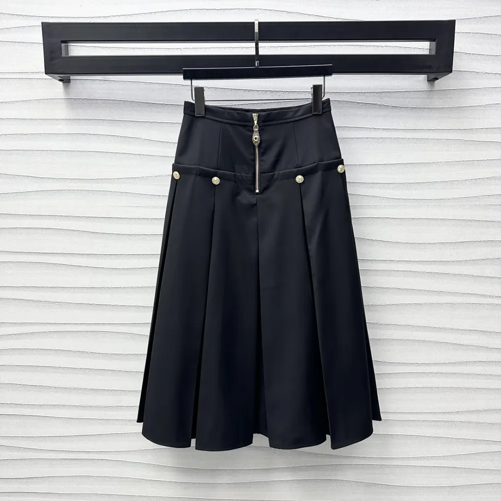 Louis Vuitton Women Box Pleat Skirt 1AGPFT