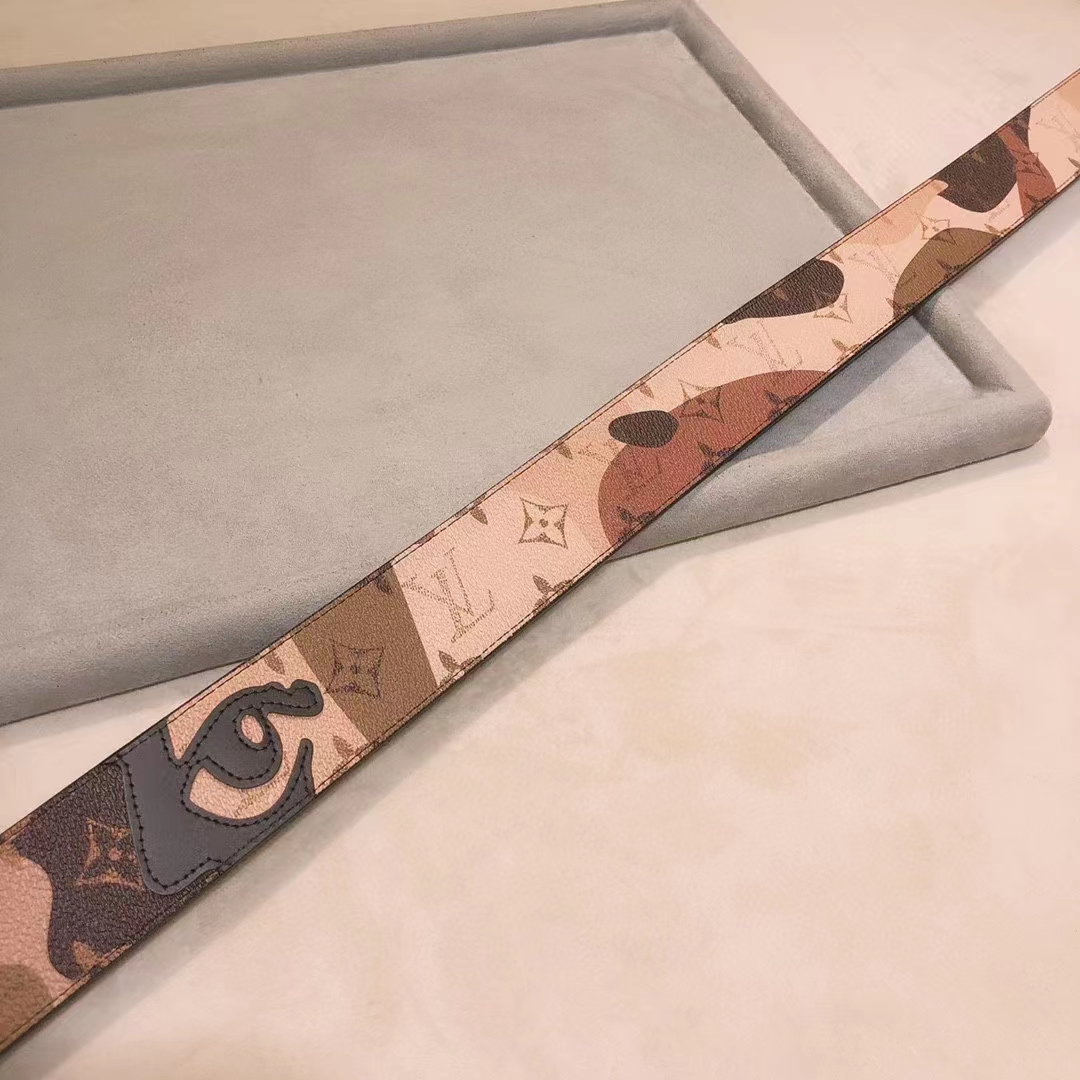 Louis Vuitton Unisex LV Initials 40 MM Reversible Belt Brown Leather Metal Buckle