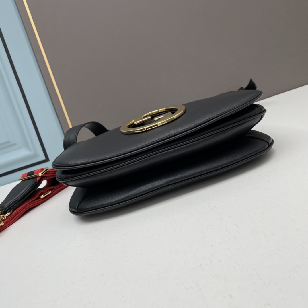 Gucci Women GG Blondie Medium Bag Black Leather Round Interlocking G