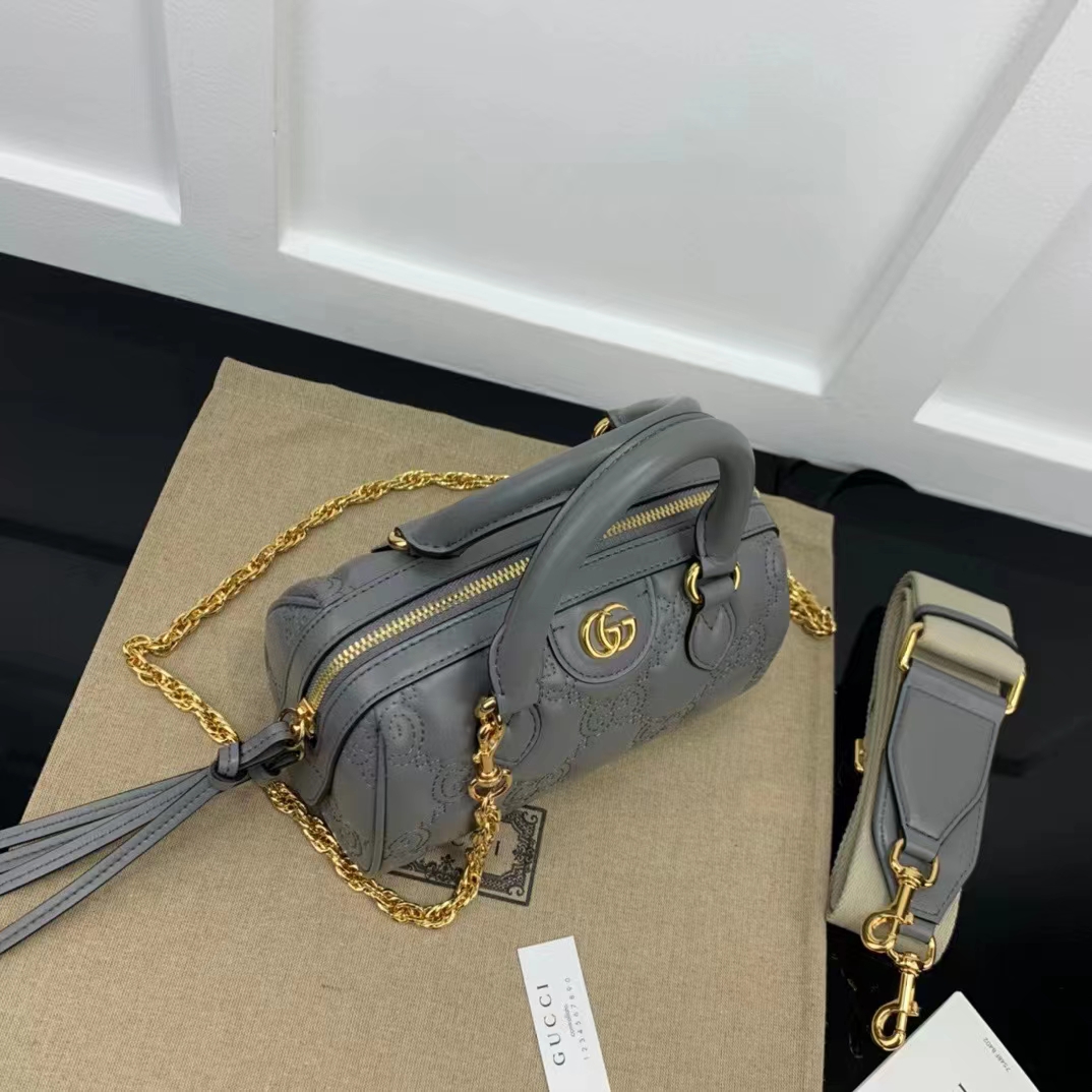 Gucci Women GG Matelassé Leather Top Handle Bag Dusty Grey Double G