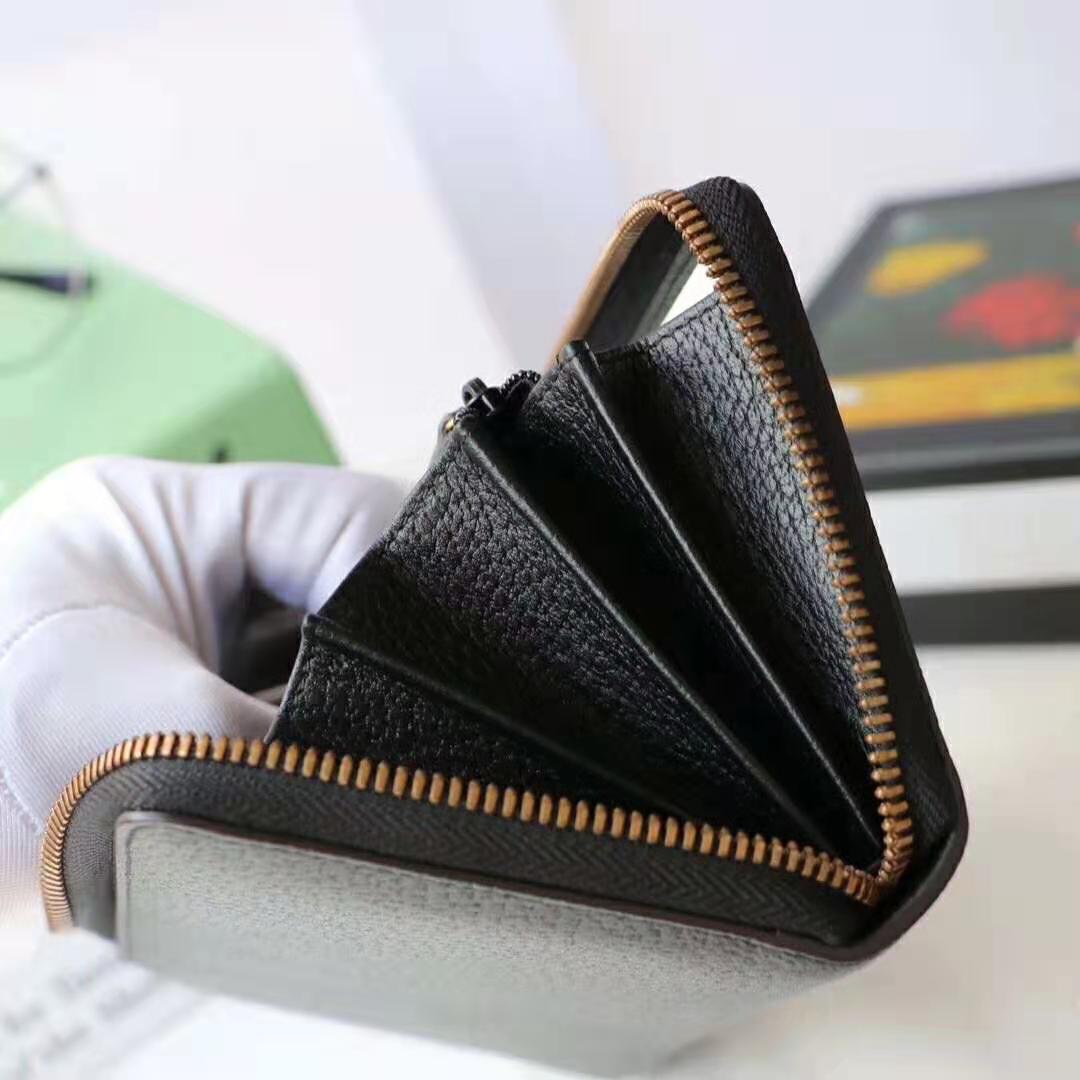 Gucci GG Unisex Leather Zip Around Wallet with Web in Black Leather