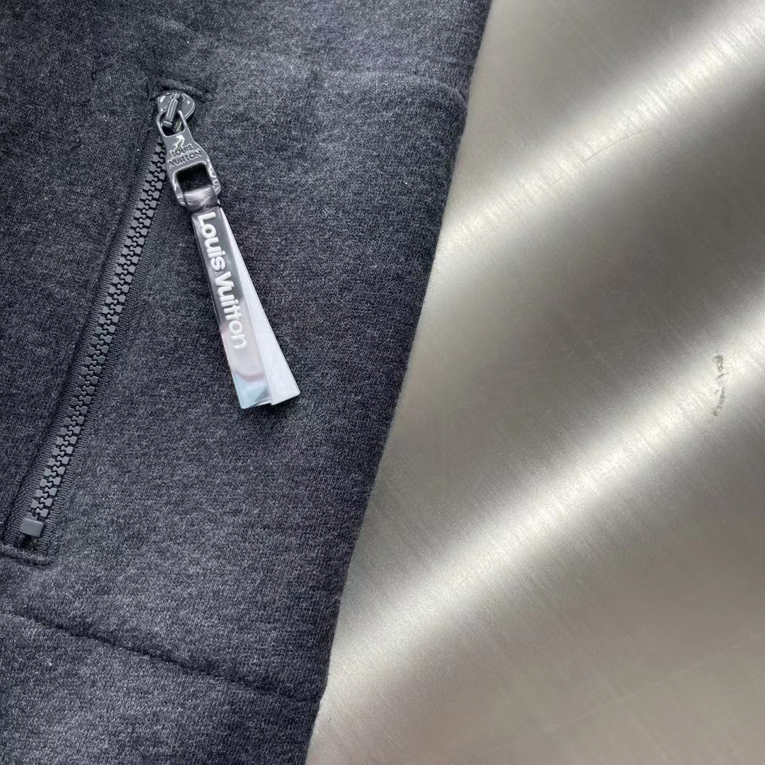 Louis Vuitton Women LV SKI Cotton Crewneck Regular Fit Monogram Ice Flower