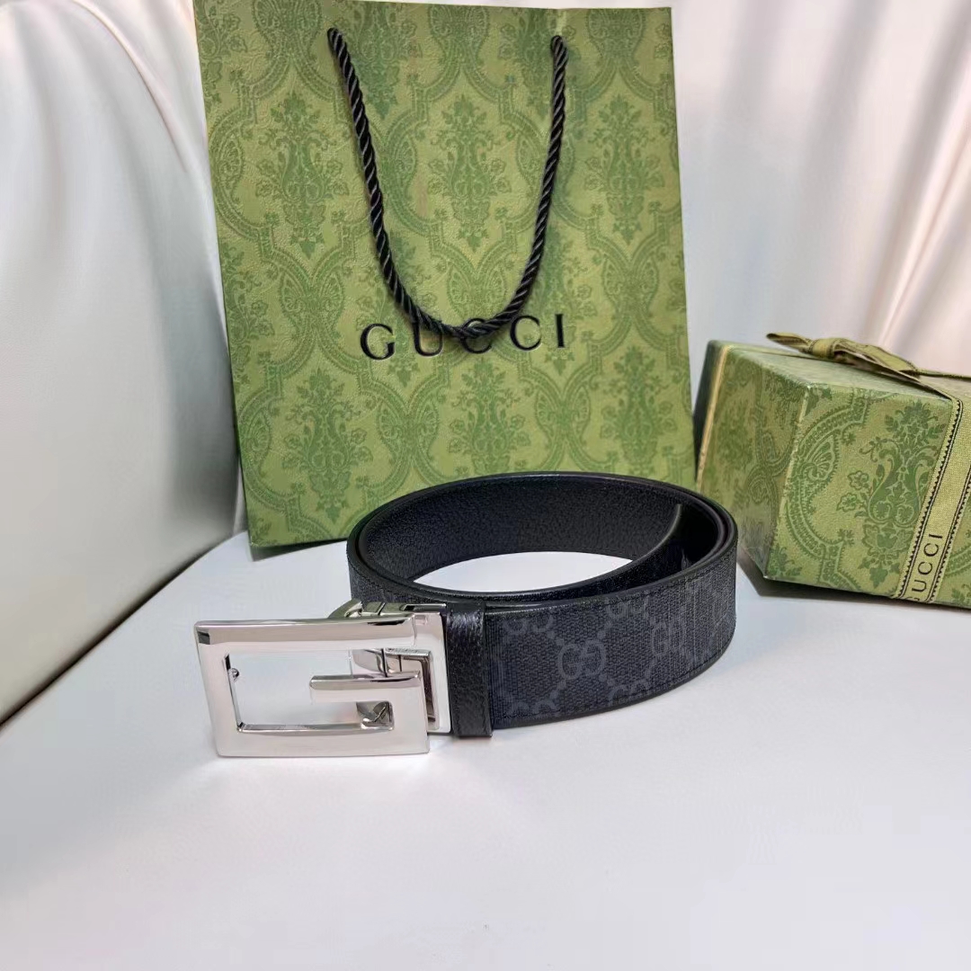 Gucci Unisex Reversible Belt Square G Buckle Black GG Supreme Canvas Reverses Leather
