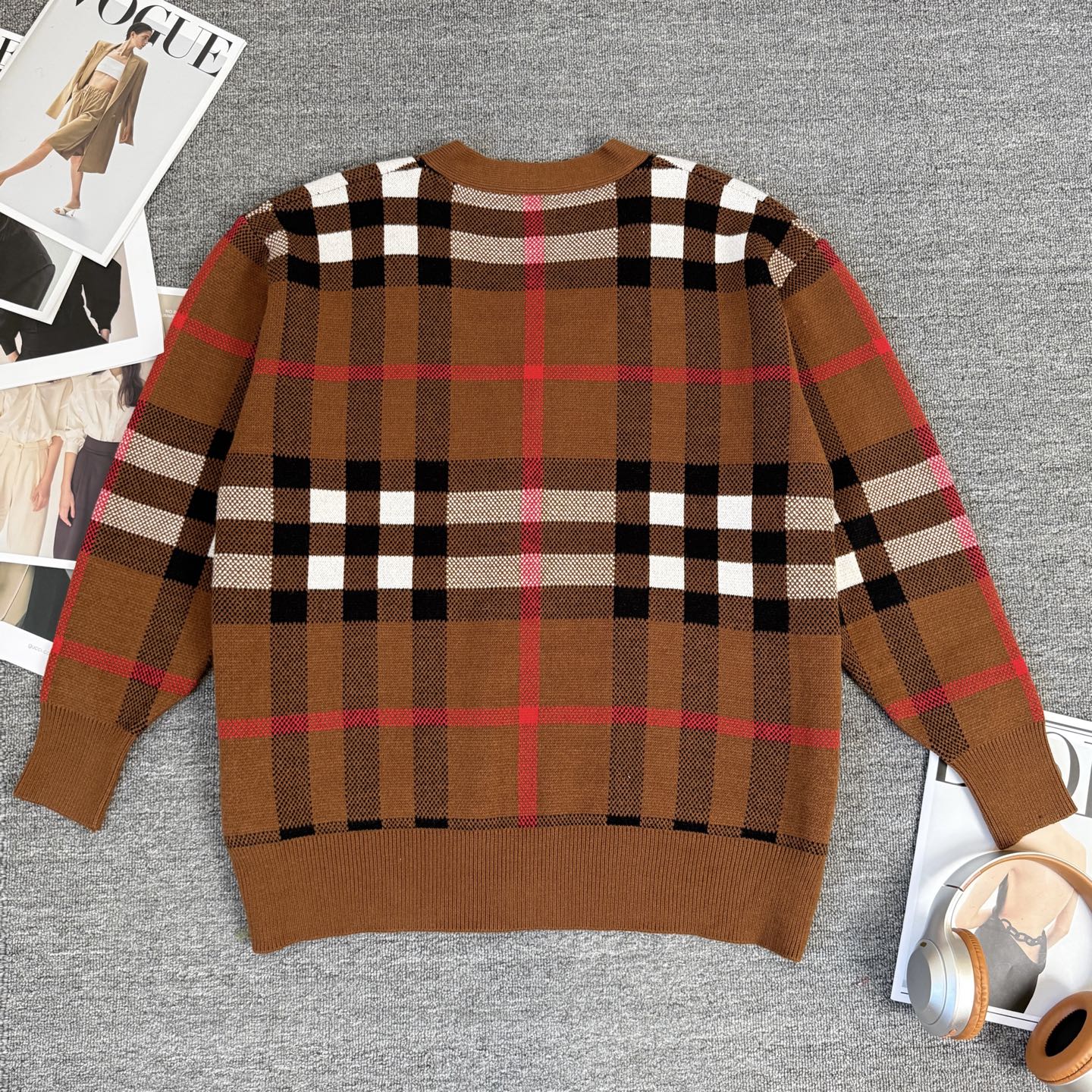 Classic BB Striped V-Neck Cardigan 0625111407