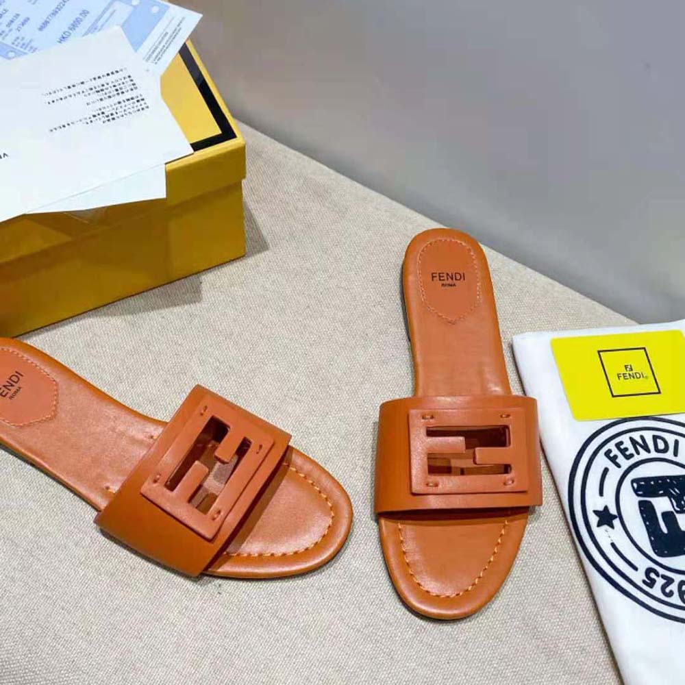 Fendi Women Signature Brown Leather Slides in 0.4 inches Heel Height