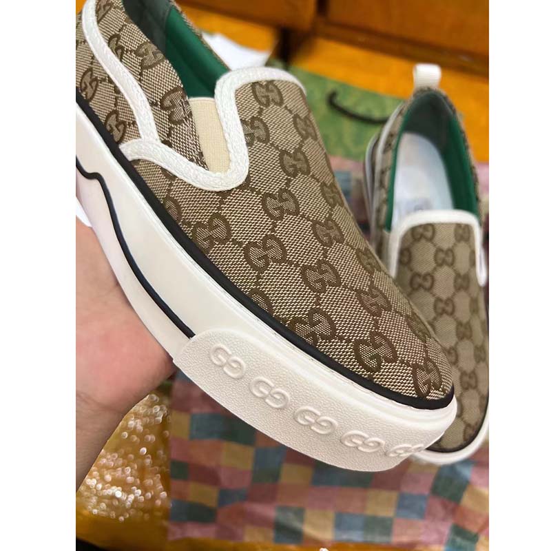 Gucci Unisex GG Tennis 1977 Slip On Sneaker Beige Ebony GG Supreme Canvas