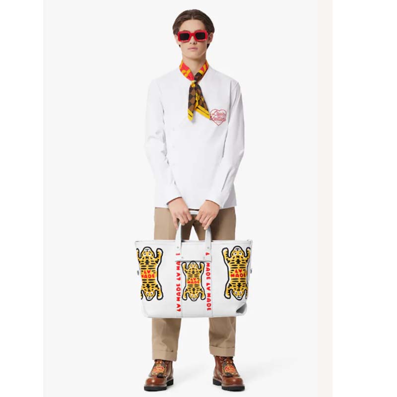 Louis Vuitton LV Unisex Tote Journey White Cowhide Leather Textile Lining