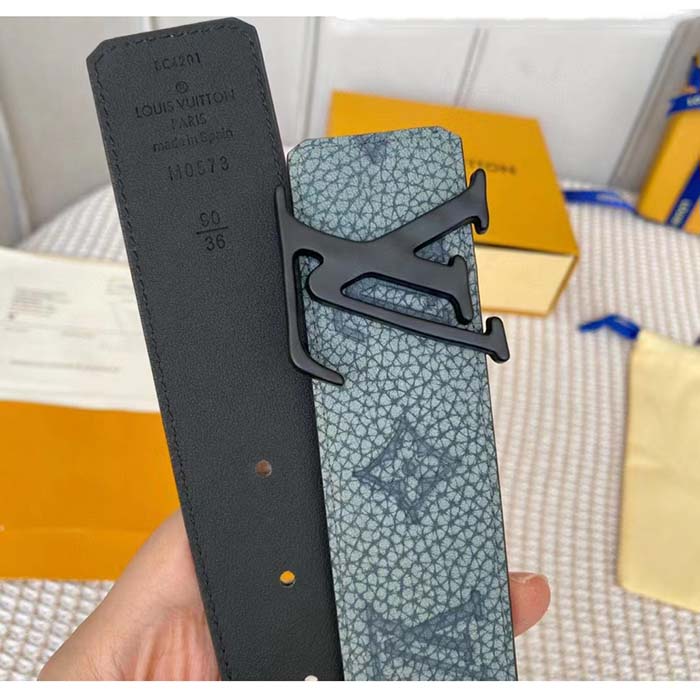 Louis Vuitton Unisex LV Shape MNG Climbing 40 MM Reversible Belt Grey Monogram Taurillon Leather