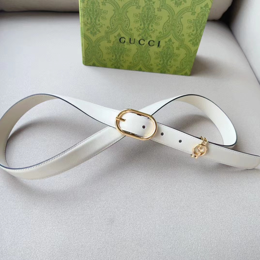 Gucci Unisex GG Belt Round Interlocking G White Leather Oval Buckle 2.3 CM Width