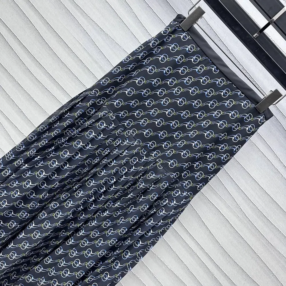 Gucci Women Printed Silk Skirt 818445ZASJ91149