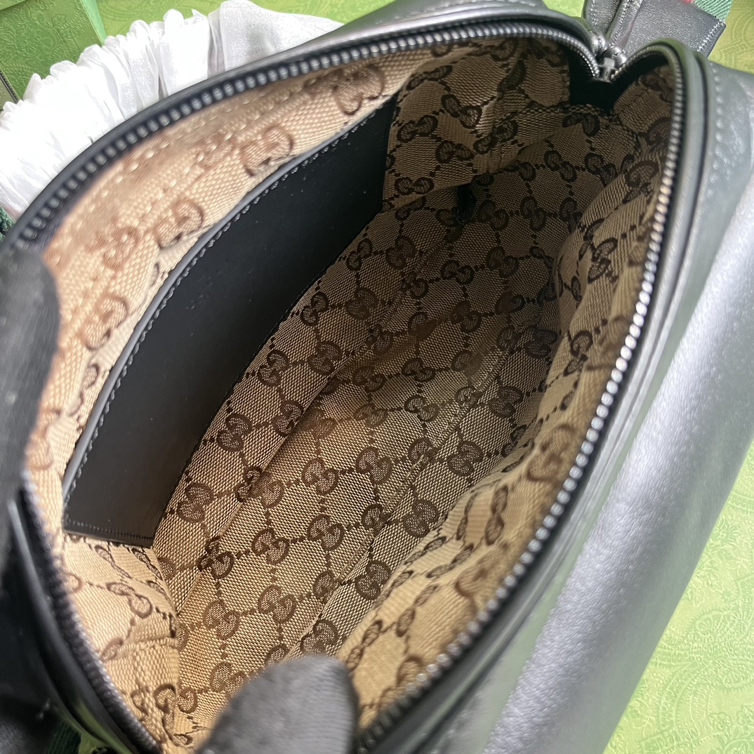 Gucci GG Unisex Shoulder Bag Tonal Double G Black Leather