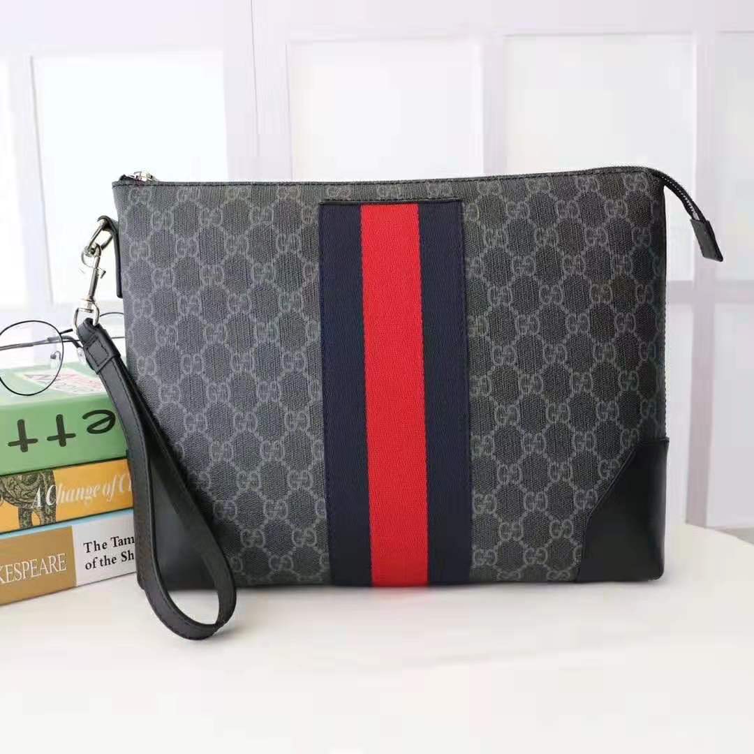 Gucci GG Men GG Black Messenger in Black/Grey GG Supreme Canvas