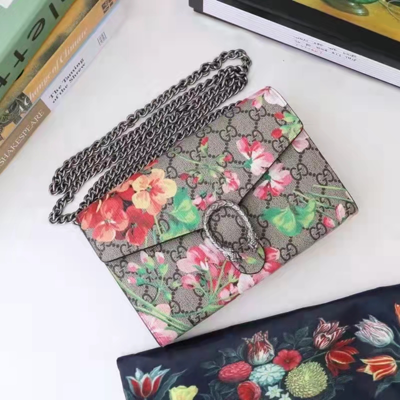 Gucci Women GG Dionysus Blooms Print Mini Chain Bag Beige Ebony Supreme Canvas