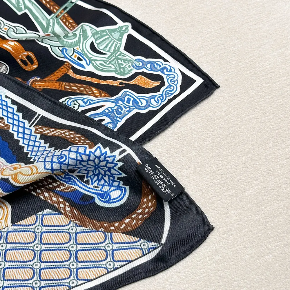 Hermes Women Super Silk Quest Detail Scarf 90 Twill