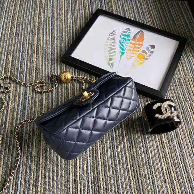 Chanel Women Flap Bag Lambskin & Gold-Tone Metal-Navy