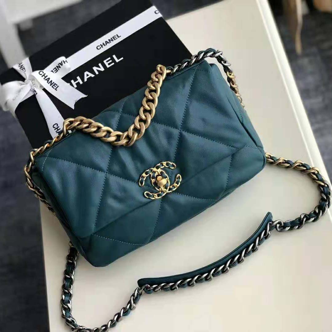 Chanel Women 19 Large Flap Bag in Goatskin Leather-Blue