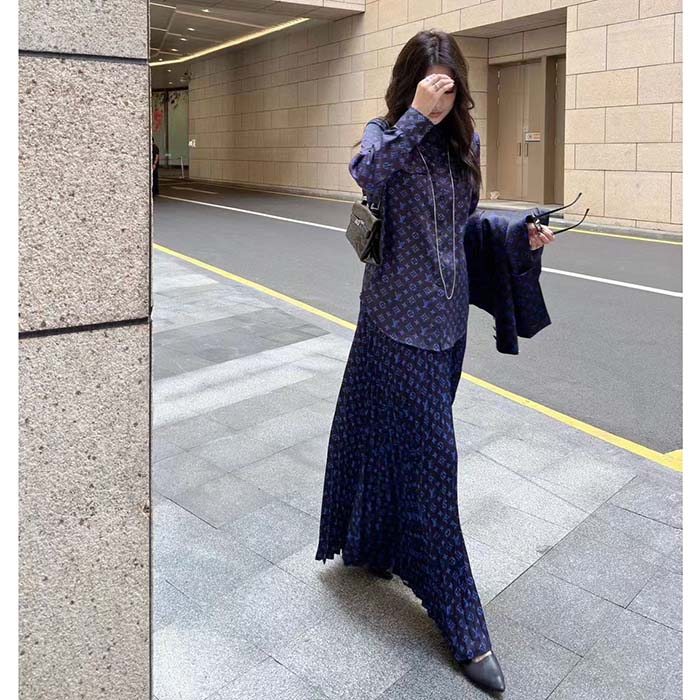 Louis Vuitton LV Women LV Monogram Silk Pleated Shirt Silk Navy