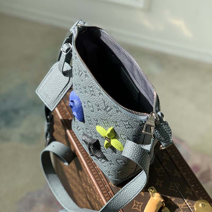 Louis Vuitton LV Unisex Hobo Cruiser PM Handbag Granite Taurillon Monogram Embossed Cowhide