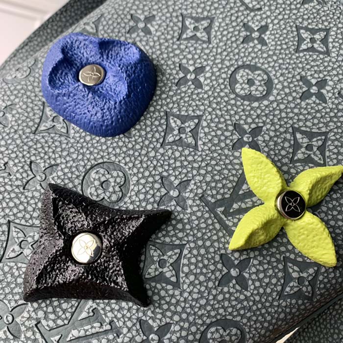 Louis Vuitton LV Unisex Hobo Cruiser PM Handbag Granite Taurillon Monogram Embossed Cowhide