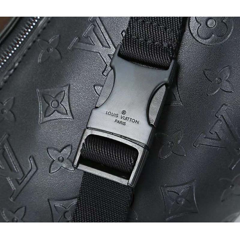 Louis Vuitton LV Men Discovery Bumbag in Monogram Shadow Calf Leather-Black