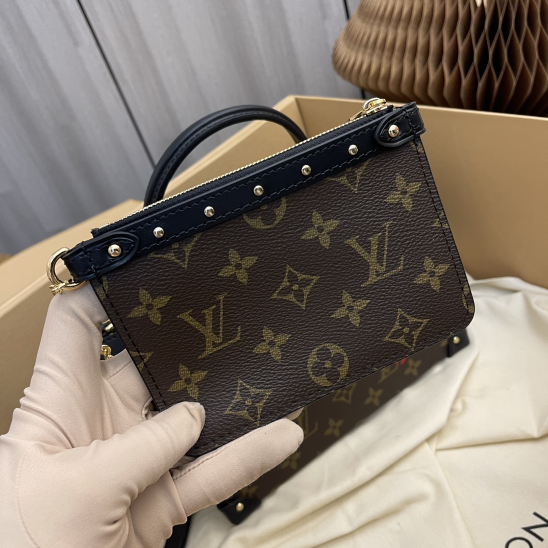 Louis Vuitton LV Unisex Petite Malle V. Monogram Coated Canvas S-Lock