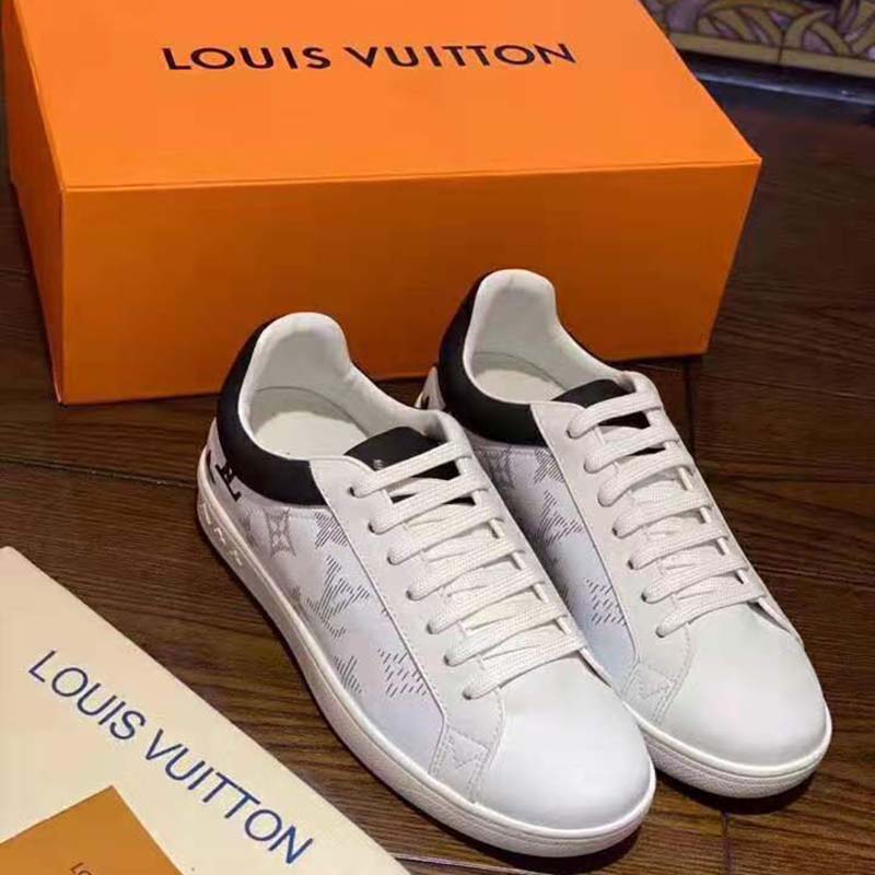Louis Vuitton LV Unisex Luxembourg Sneaker in White Grained Calf Leather-Black