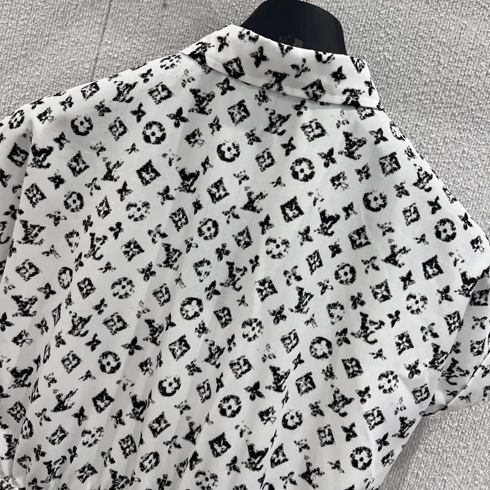 Louis Vuitton Women Graphic Monogram Shirt Dress 1AHZOM