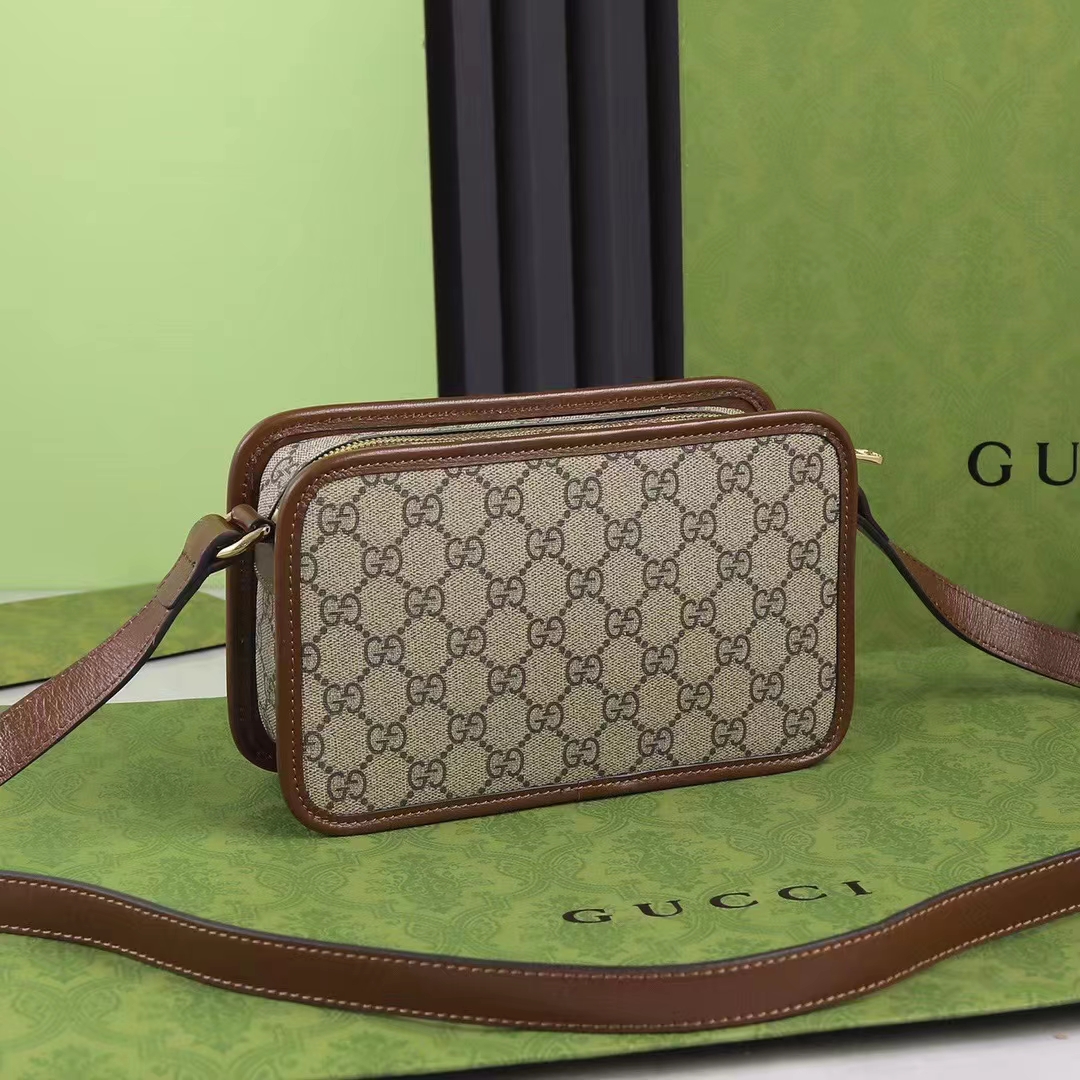 Gucci Unisex GG Mini Bag Interlocking G Beige Ebony GG Supreme Canvas