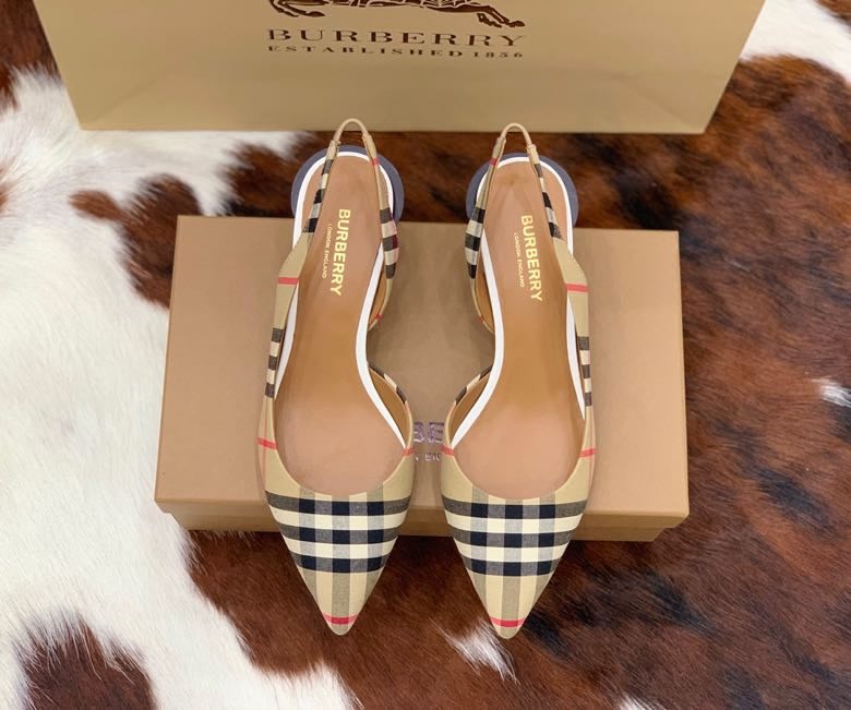 New Fashion Sandals 0425072524