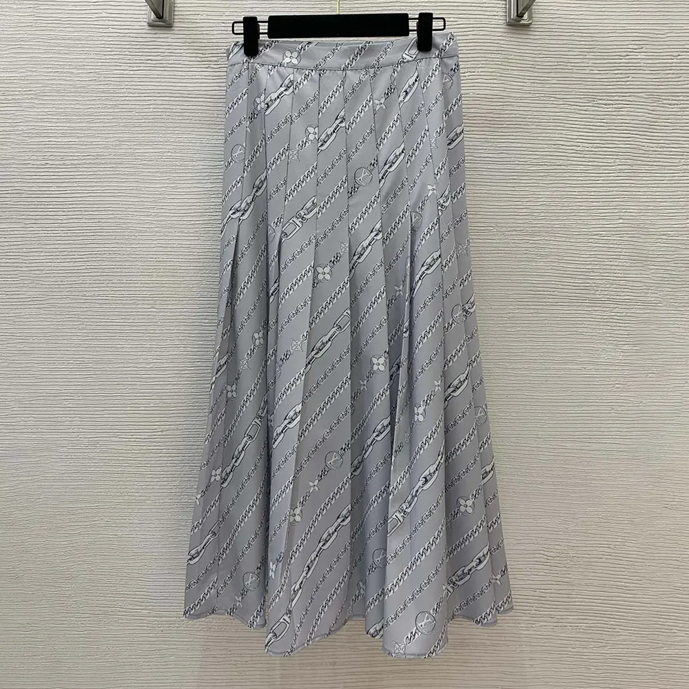Louis Vuitton Women Chain Print Pleat Skirt 1AGOBD