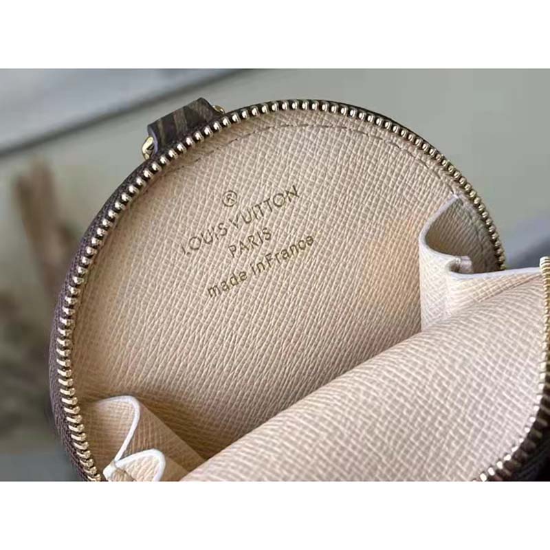 Louis Vuitton LV Unisex Maxi Multi Pochette Accessoires Handbag Fuchsia Black