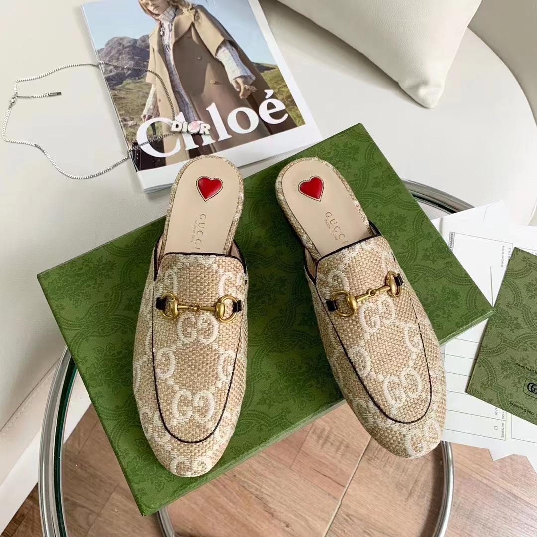 Gucci Women Maxi GG Princetown Slipper Beige White GG Raffia Effect Fabric Flat