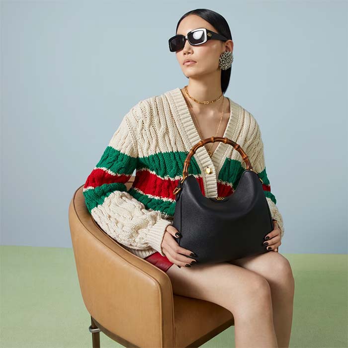 Gucci Unisex Diana Medium Shoulder Bag Black Leather Double G