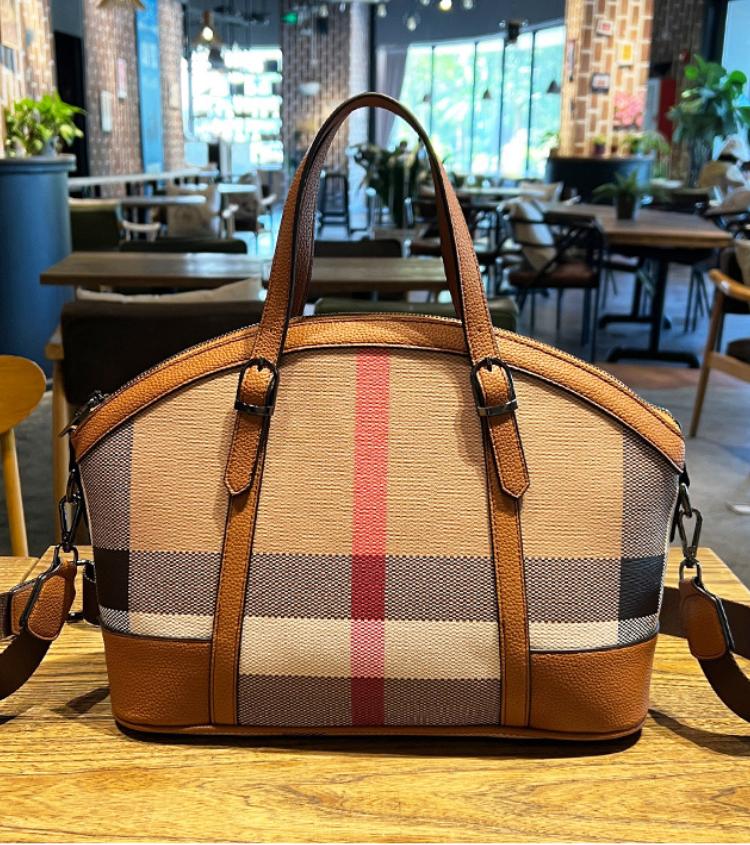 New Fashion Versatile Leather Plaid Shell Bag 1024042916