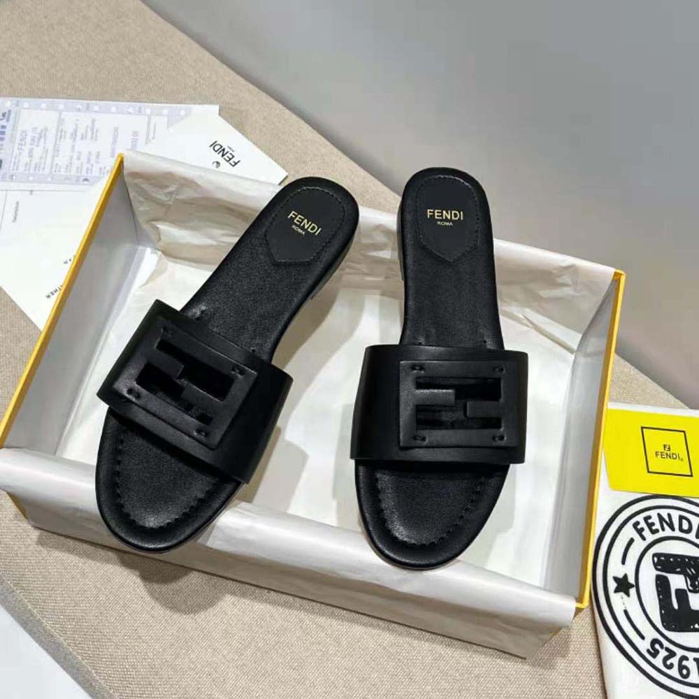 Fendi Women Signature Black Leather Slides in 0.4 inches Heel Height