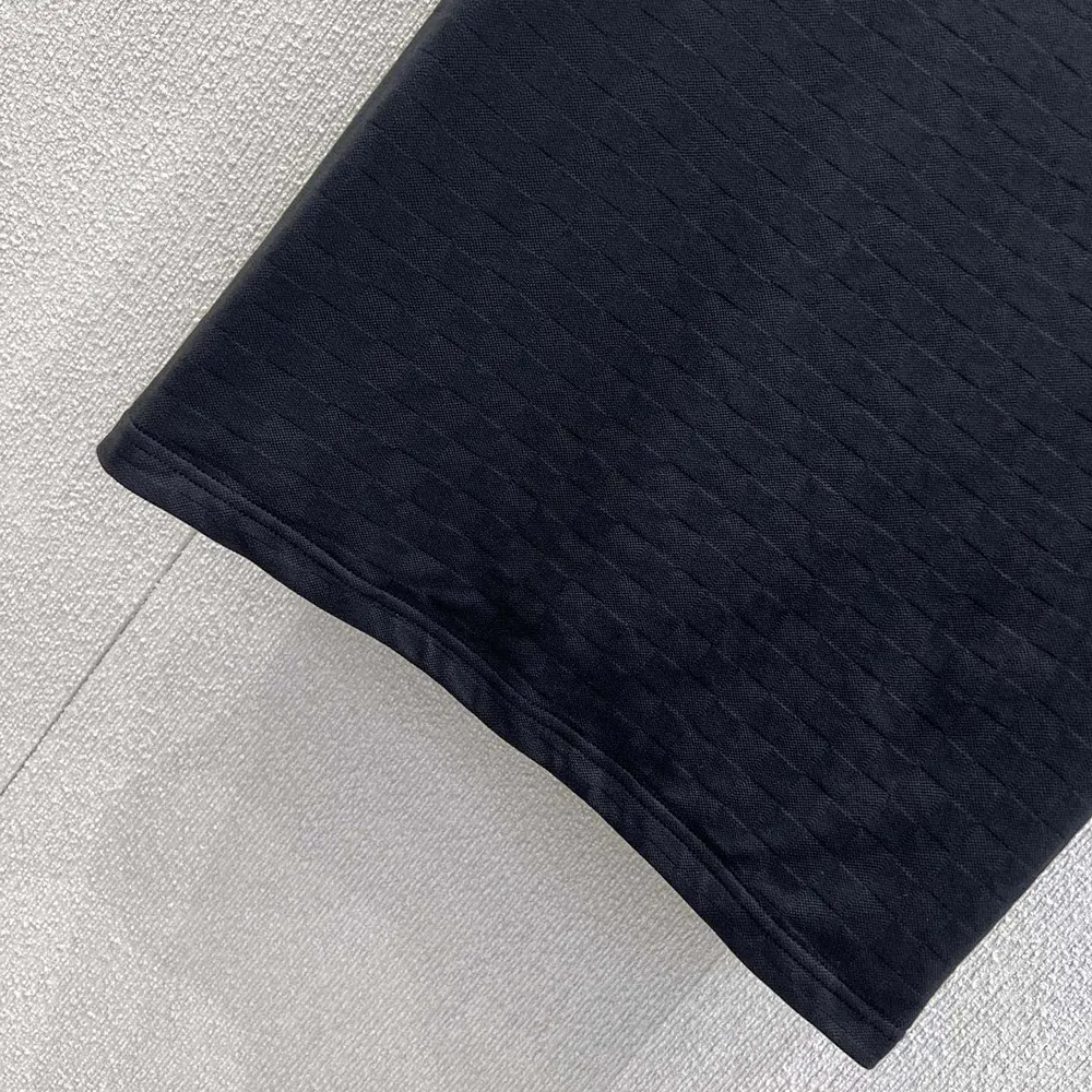 Louis Vuitton Women Signature Embellished T-Shirt 1AIMLZ