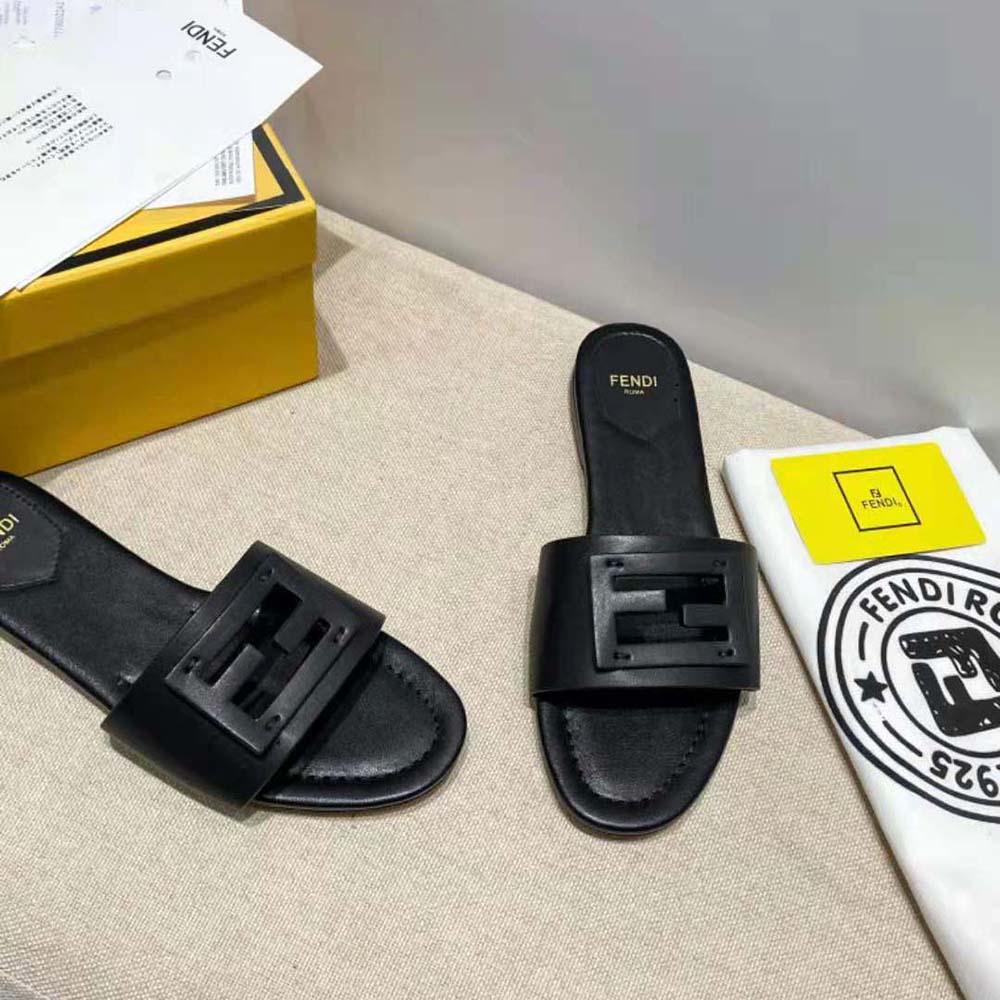 Fendi Women Signature Black Leather Slides in 0.4 inches Heel Height