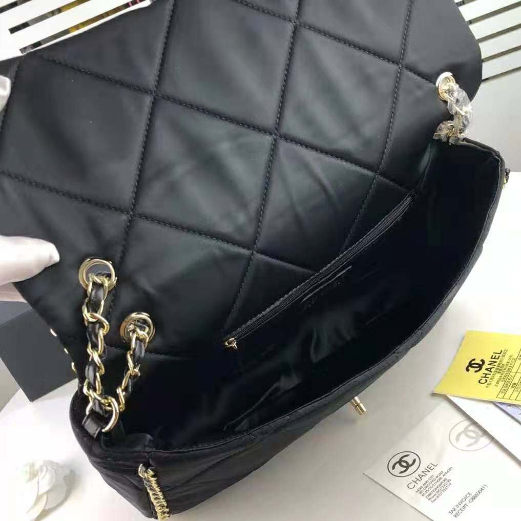 Chanel Women Flap Bag in Satin Leather-Black