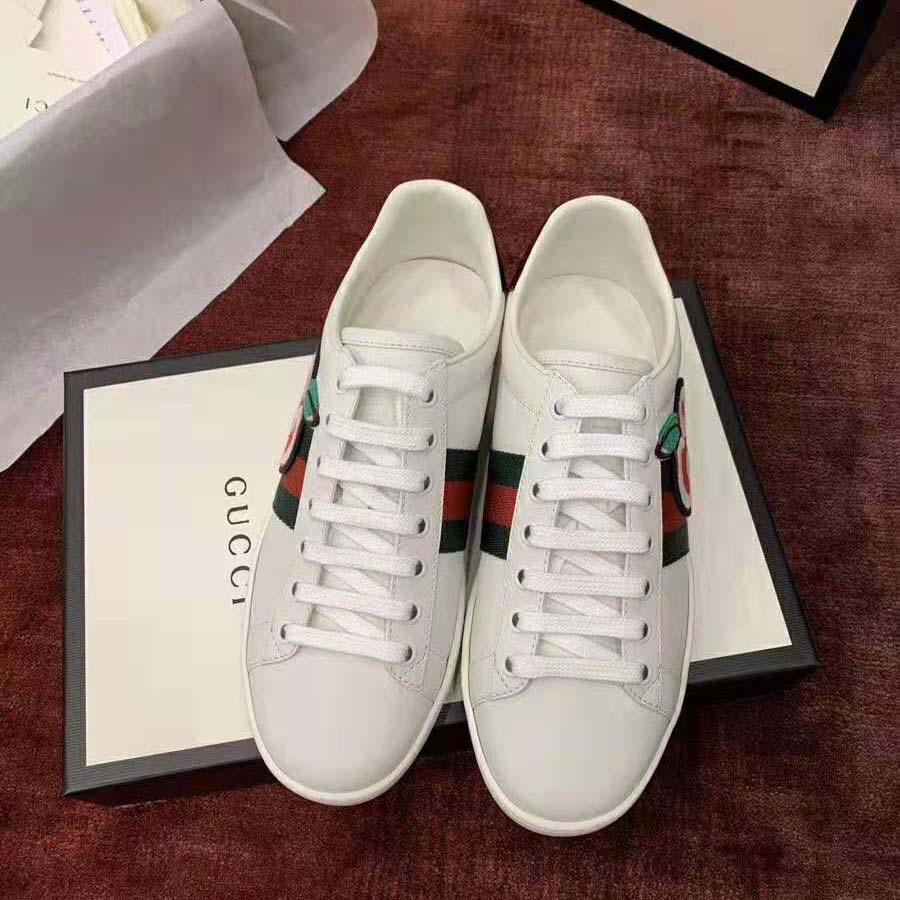 Gucci Unisex Ace Sneaker with GG Apple in White Leather 2 cm Heel