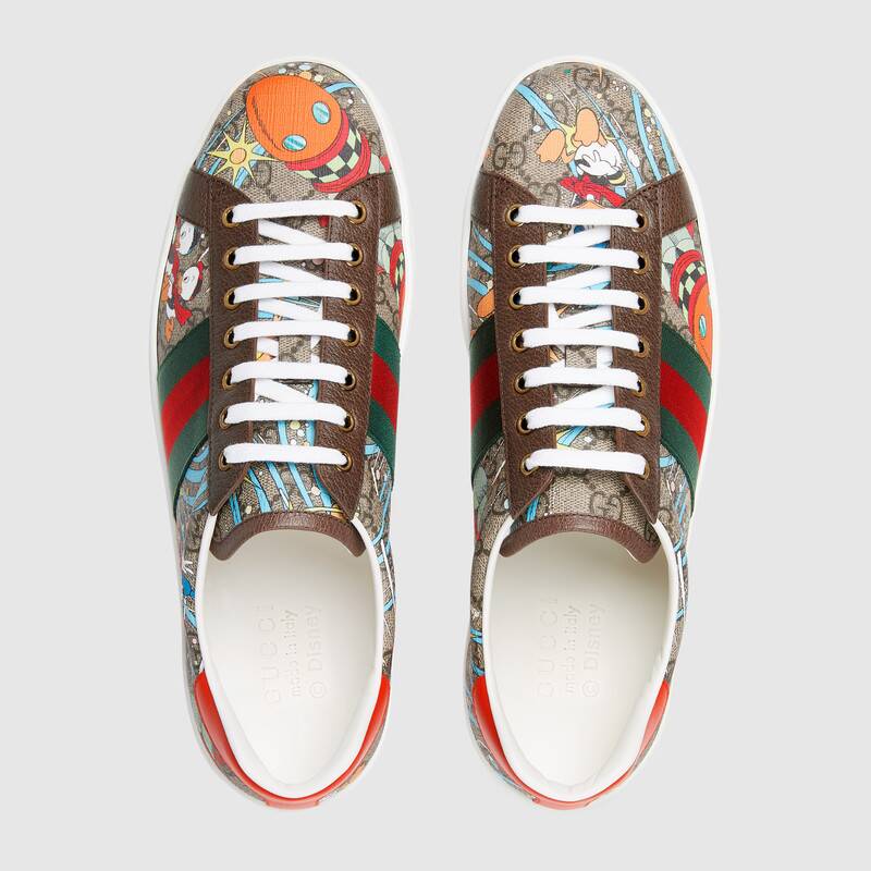 Gucci GG Unisex Disney x Gucci Donald Duck Ace Sneaker Beige GG Supreme Canvas