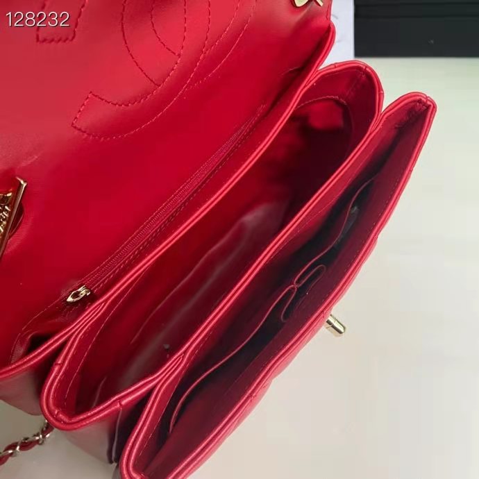 Chanel Women Flap Bag Top Handle Smooth Calfskin Gold-Tone Metal Red