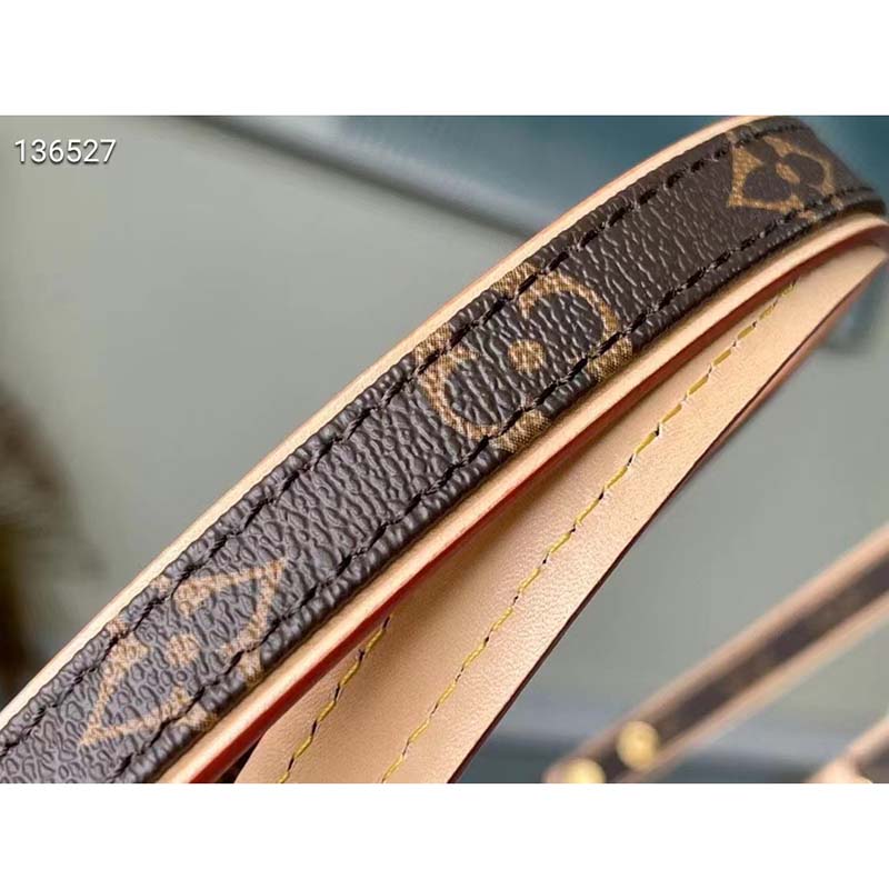 Louis Vuitton LV Unisex Leash MM Monogram Coated Canvas Cowhide Leather