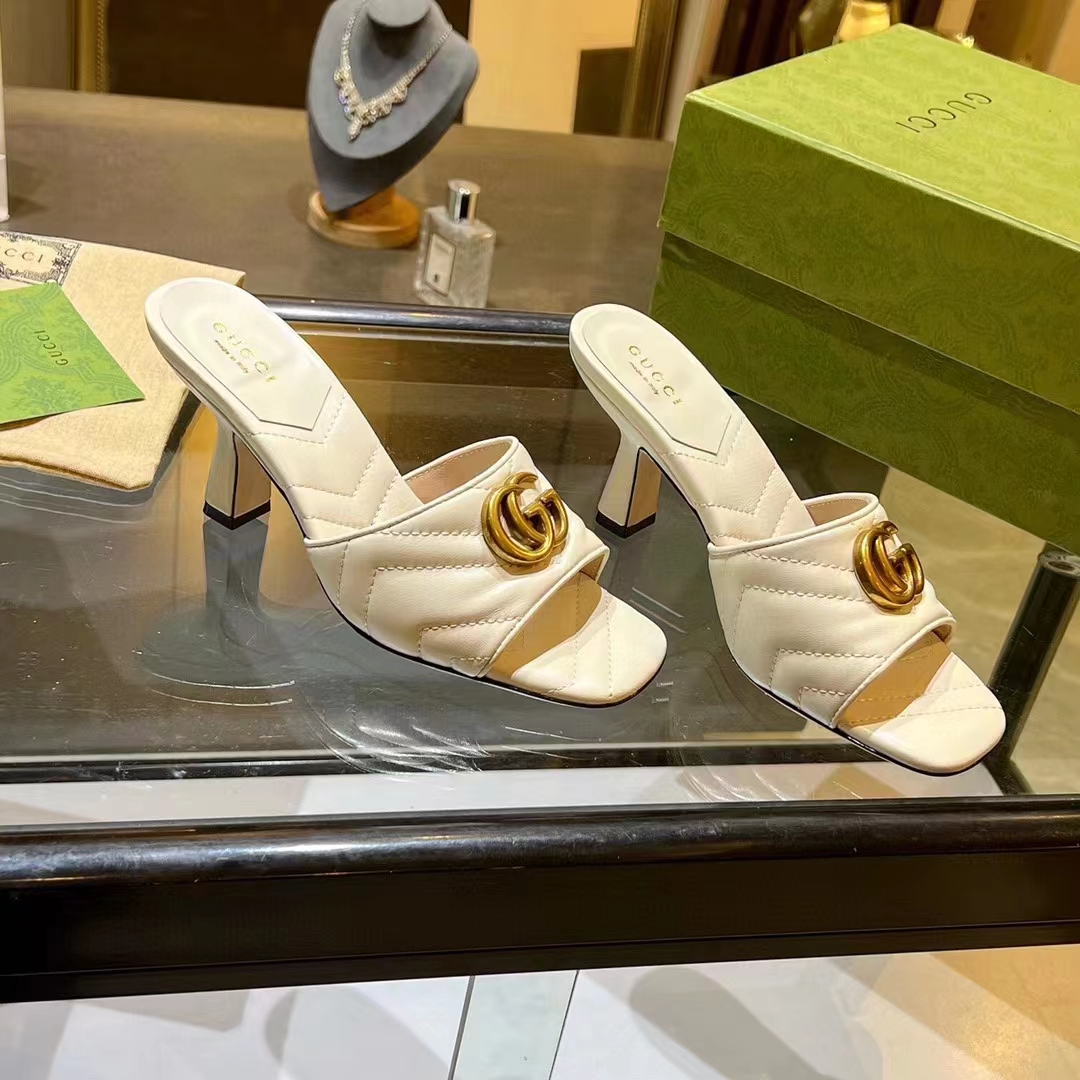 Gucci Women GG Double G Slide Sandal White Chevron Matelassé Leather 7.6 cm Heel