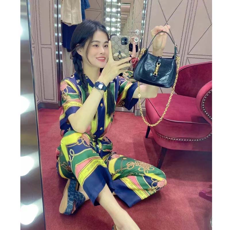 Gucci Women GG Jackie 1961 Lizard Mini Bag Black Lizard Gold-Toned Hardware