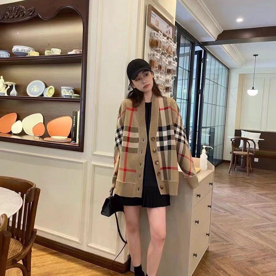 V-neck Thickened Loose Sweater Sweater 0823121408